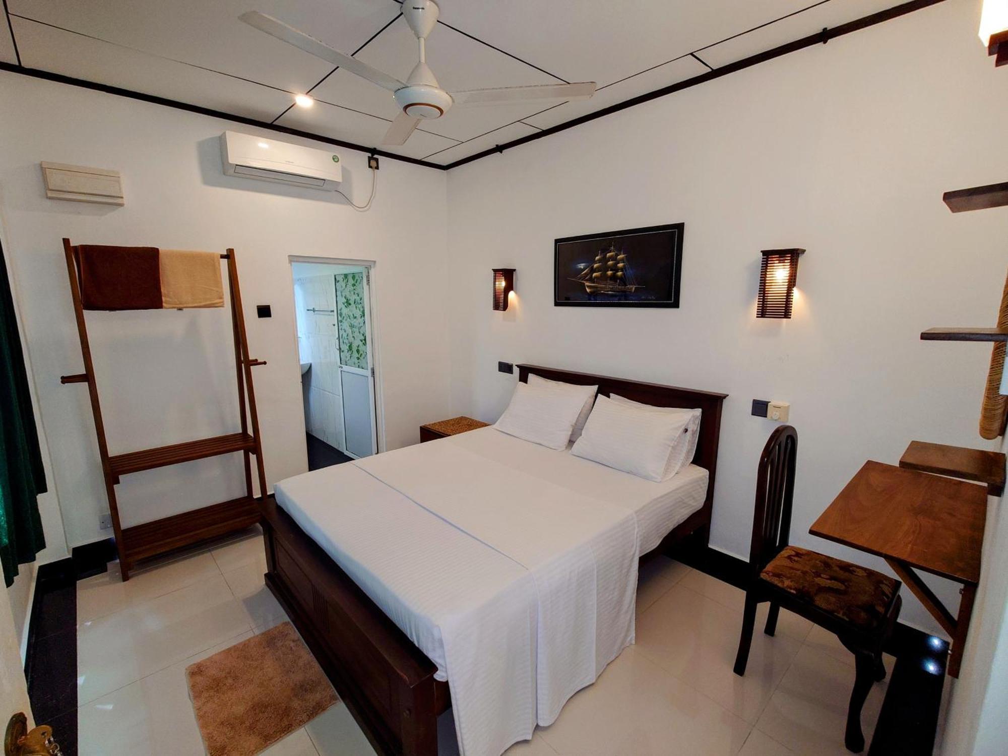 The Whitegates Lodge Weligama Exterior foto