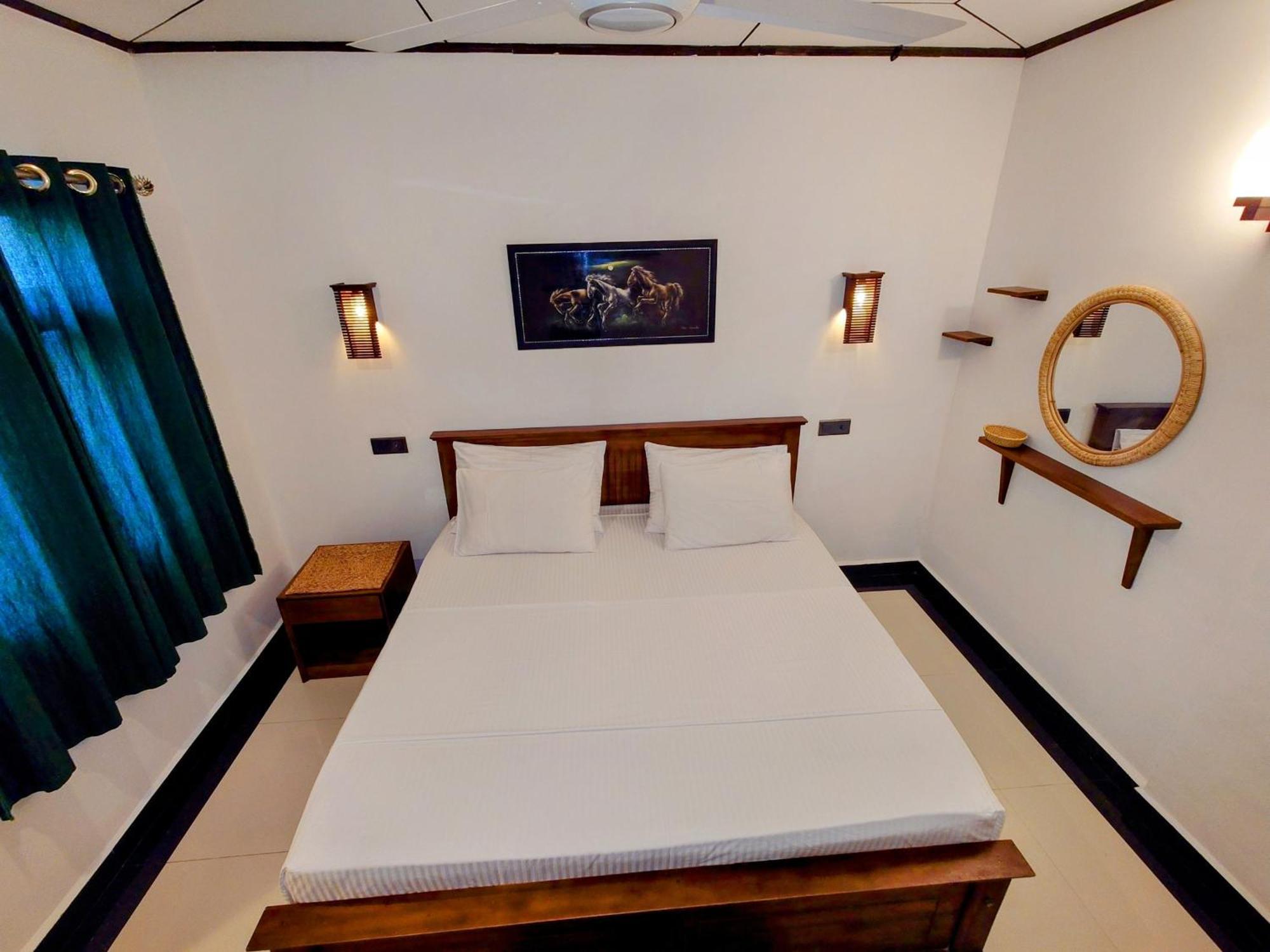 The Whitegates Lodge Weligama Exterior foto