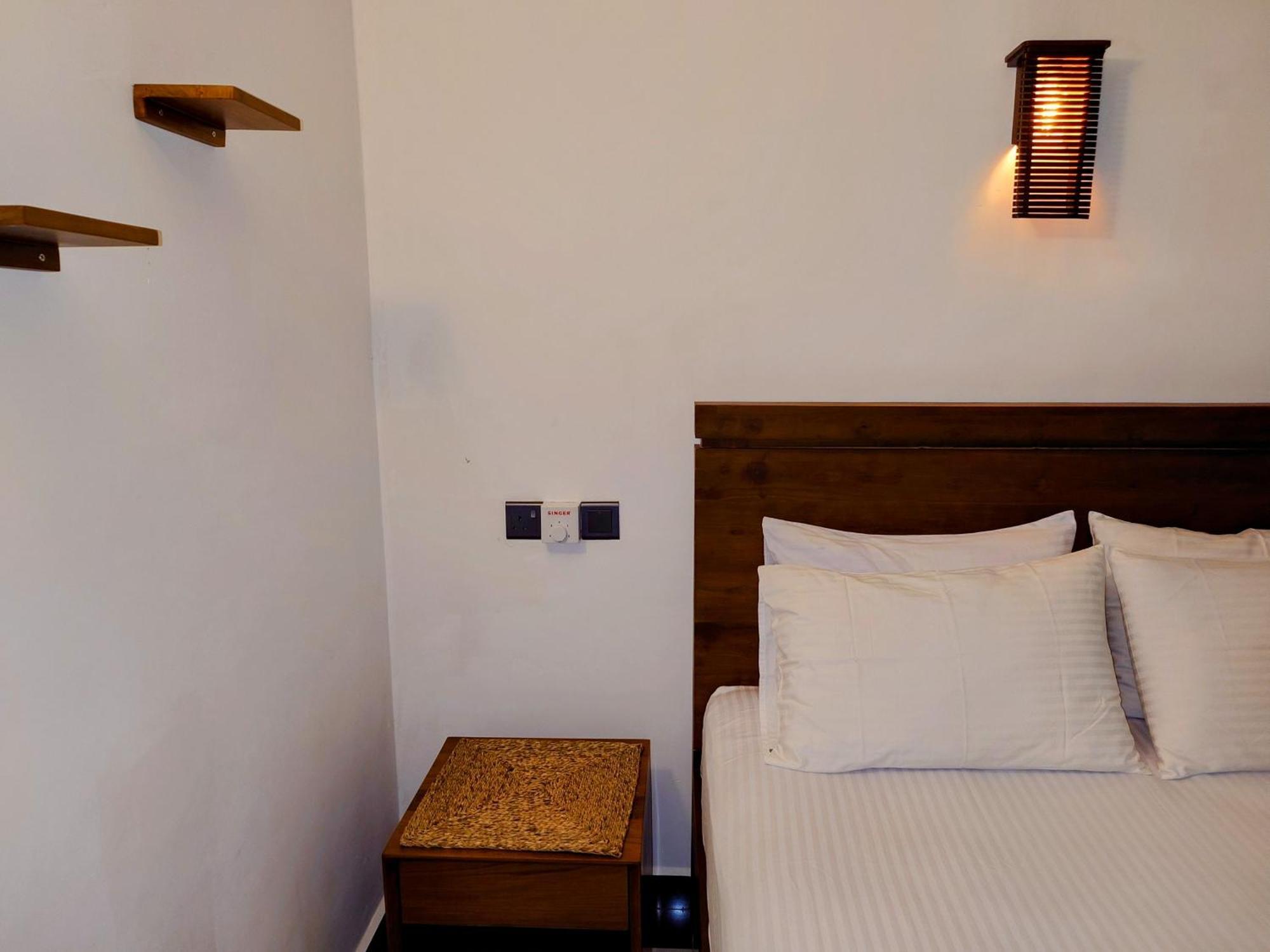 The Whitegates Lodge Weligama Exterior foto