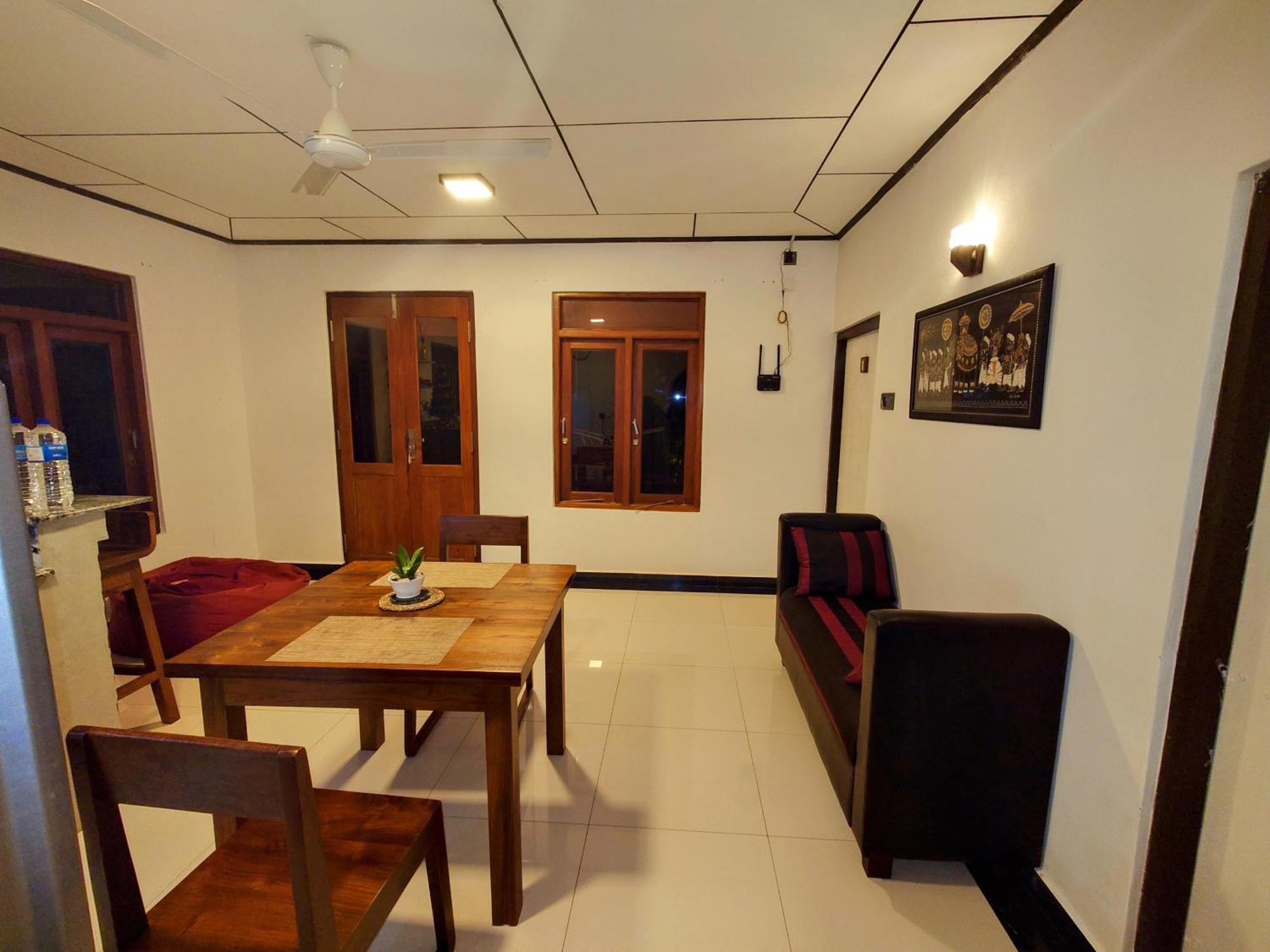 The Whitegates Lodge Weligama Exterior foto